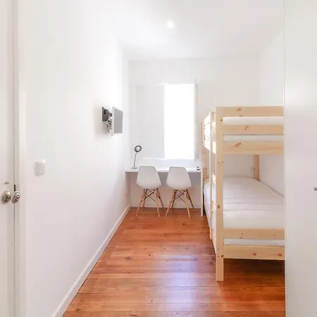 Casa de hóspedes Concept - Paranhos 3*